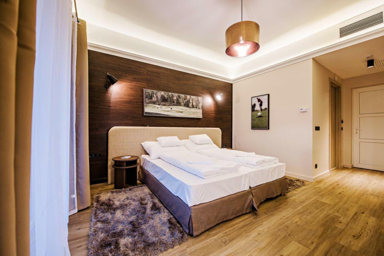 Bed and Breakfast Pannonia Golf & Country Club Alcsutdoboz Exterior foto